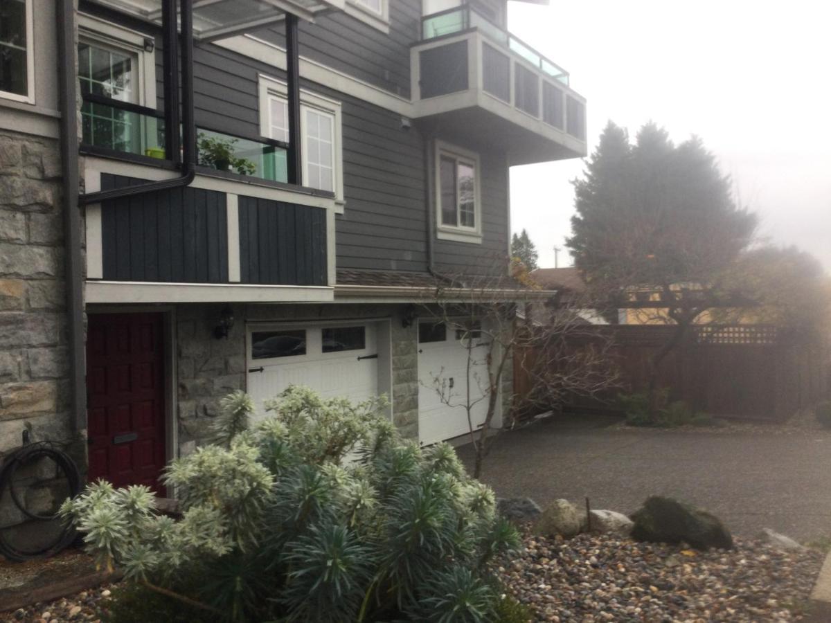 Lisa'S Home Burnaby Exterior photo
